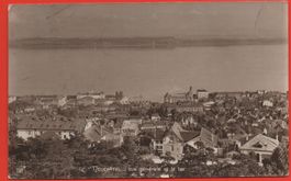 NEUCHÂTEL Vue générale et le lac