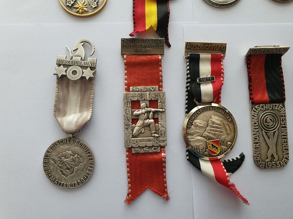 8. Verschiedene Schweizer Auszeichnungen 4