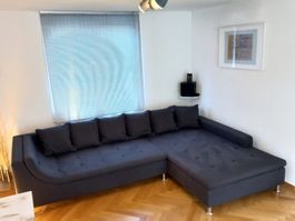 Grosses Sofa in sehr gutem Zustand (Stoff - sehr robust)