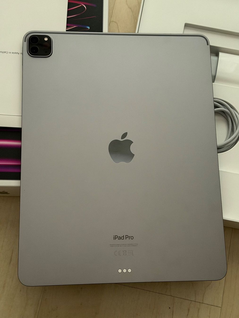 Apple Tablet PC: iPad Pro 12.9 inch 6th Generation WiFi – Gebraucht aus Wallisellen von Furyan 3