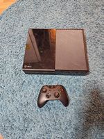 Xbox One Konsole und 6 Spiele