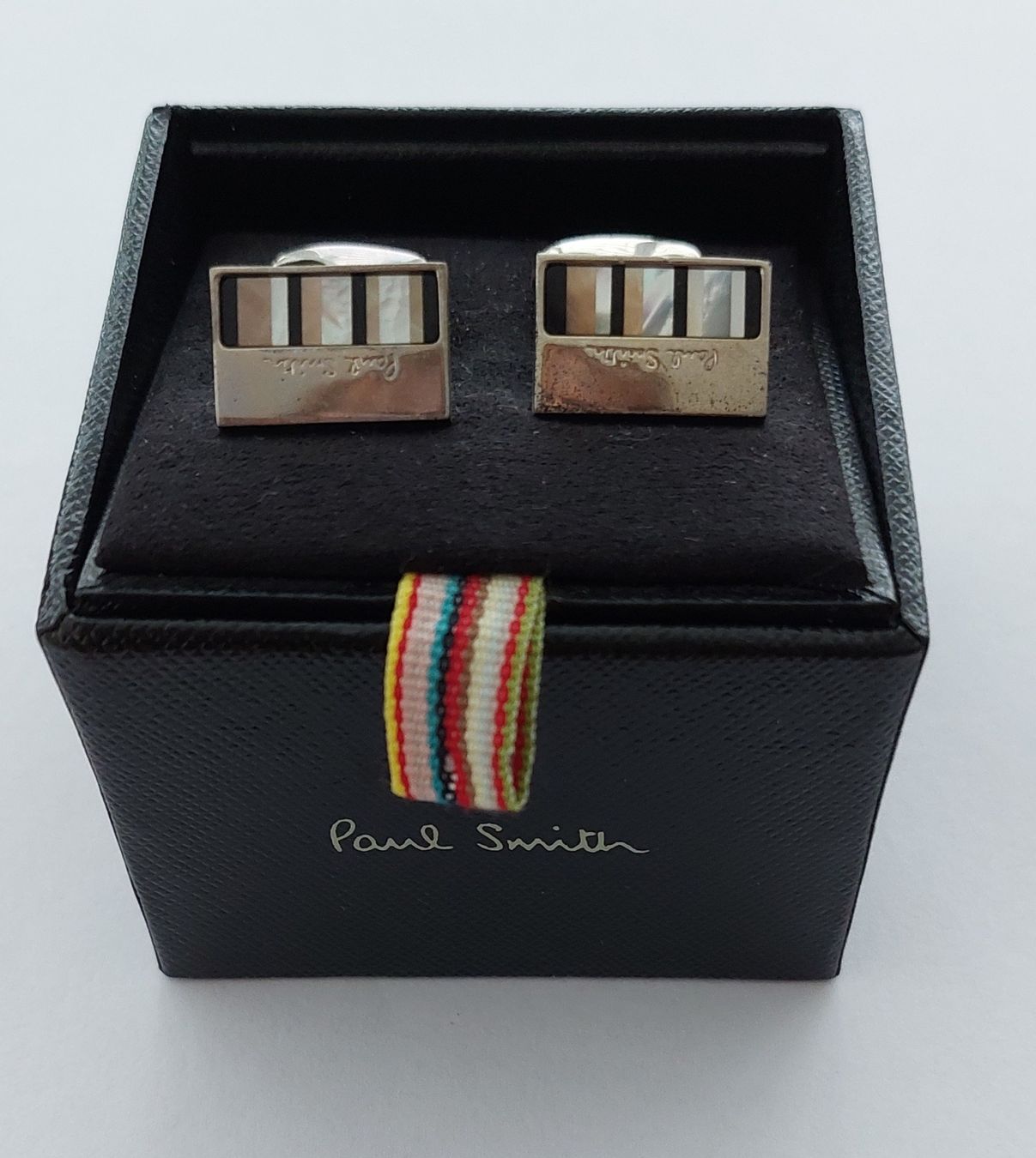 Paul Smith Boutons de manchette: Manschetten Knöpfe mit Perlmutt – D'occasion à Zürich par bue_5vyj