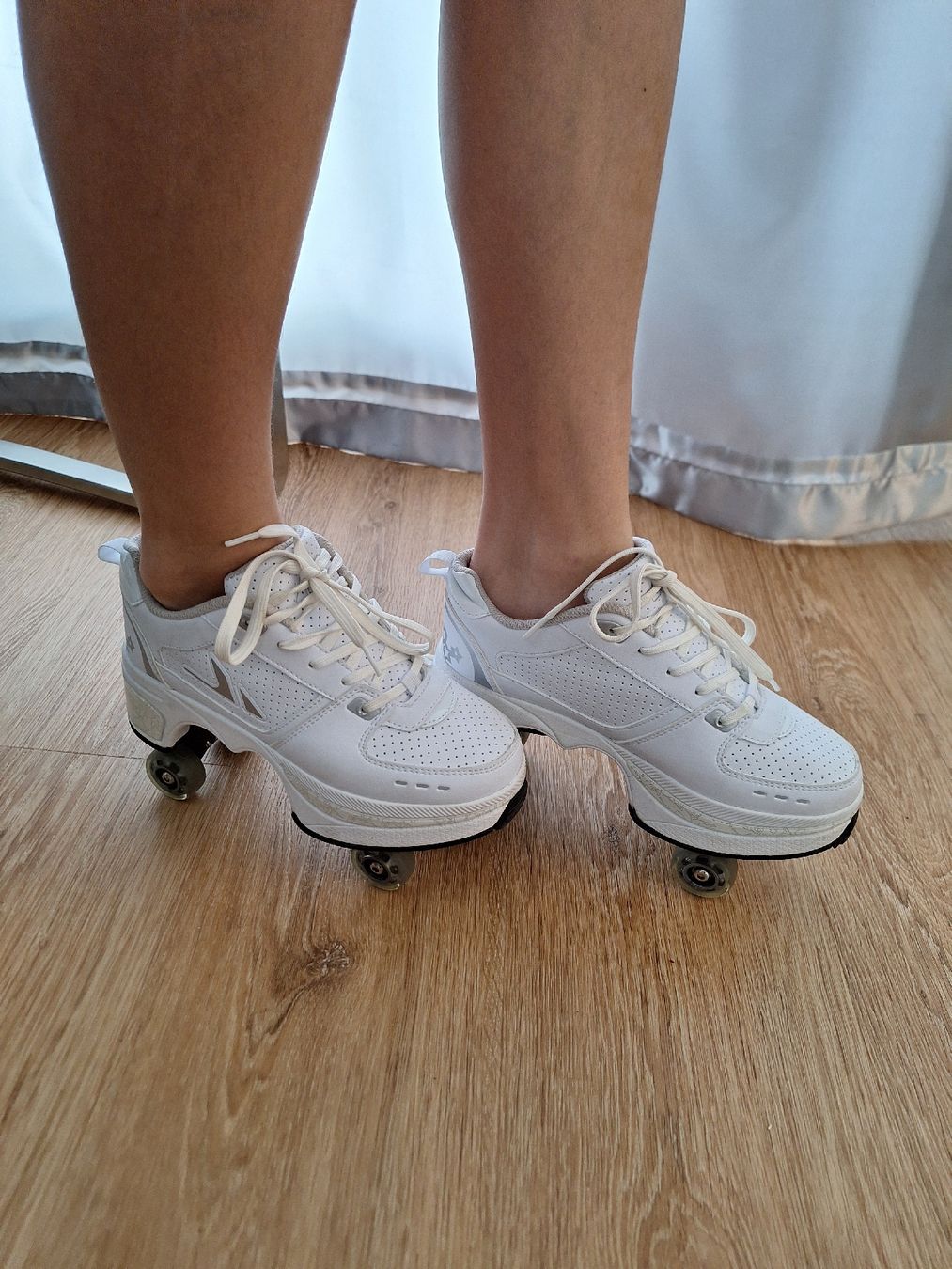 Scarpe per ragazzi: Rollschuh Roller Skates 2in1 Schuhe mit Roller – Nuovo (secondo la descrizione) da Frauenfeld venduto da Manu805 5