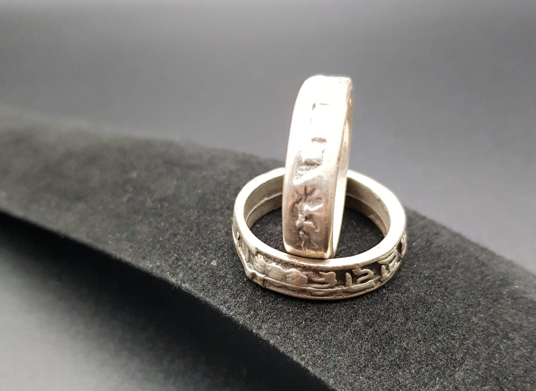 Anelli: Ringe – Usato da Wald ZH venduto da Silena02 2