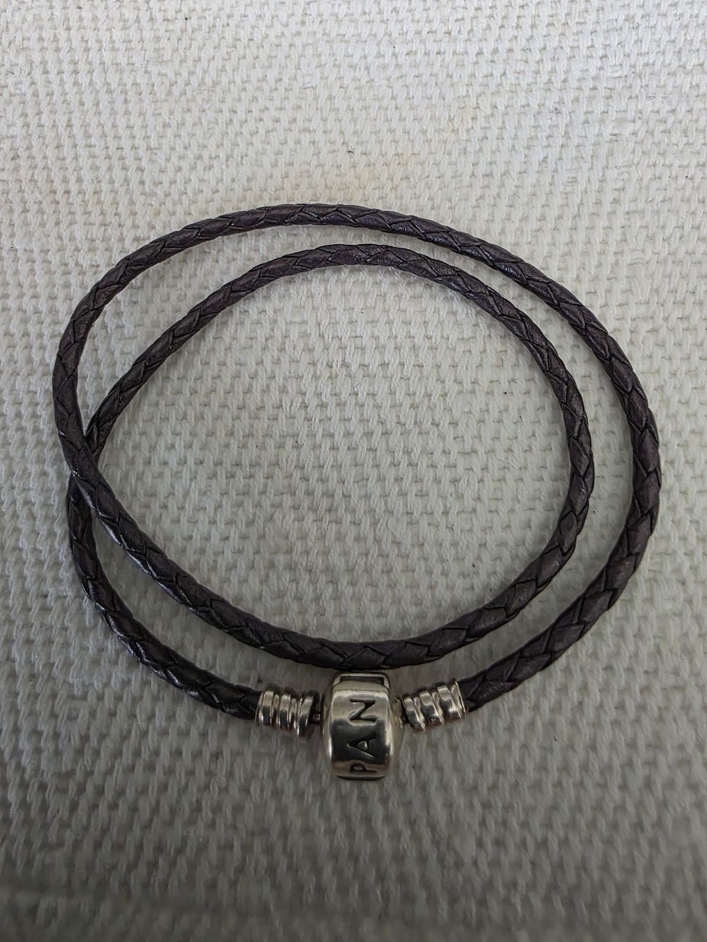 Pandora Bracelets: Pandora Lederarmband violet – D'occasion à Rikon im Tösstal par Quimy68
