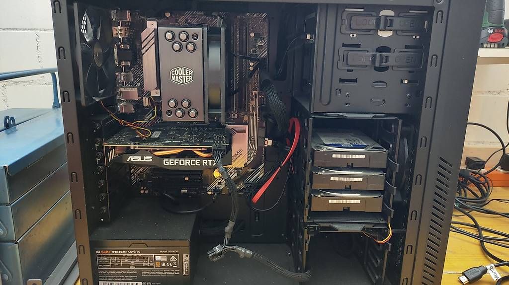 Intel PCs: Gaming-/Multimedia-PC mit Intel Core i7 10700, RTX 2060 – Gebraucht aus Lindau von TuringTesla 1