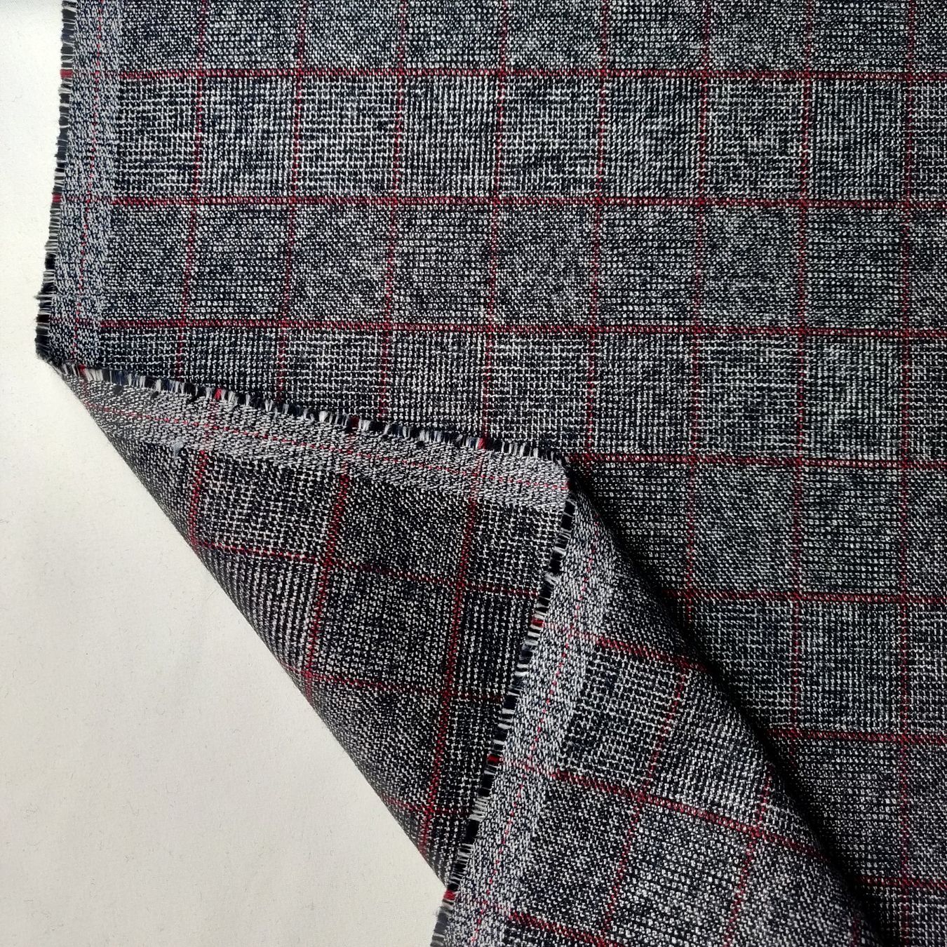Tessuti: Anzug Stoff Baumwolle Elastan gewoben 2.1x1.50m grigio rosso – Nuovo (secondo la descrizione) da Lufingen venduto da Voyager7 4