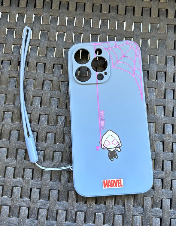 Coque IPhone 13 Pro SORAKA Transparente Avec Anneau Métallique - Support Magnétique Voiture Intégré, Acrylique + Silicone