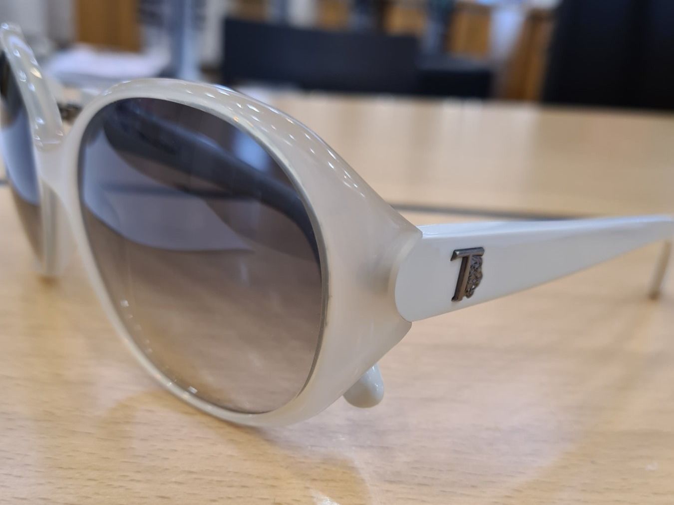 Occhiali & Lenti: TOD'S sonnenbrille – Nuovo e nell'imballaggio originale da Muralto venduto da Brillen-outlet 3