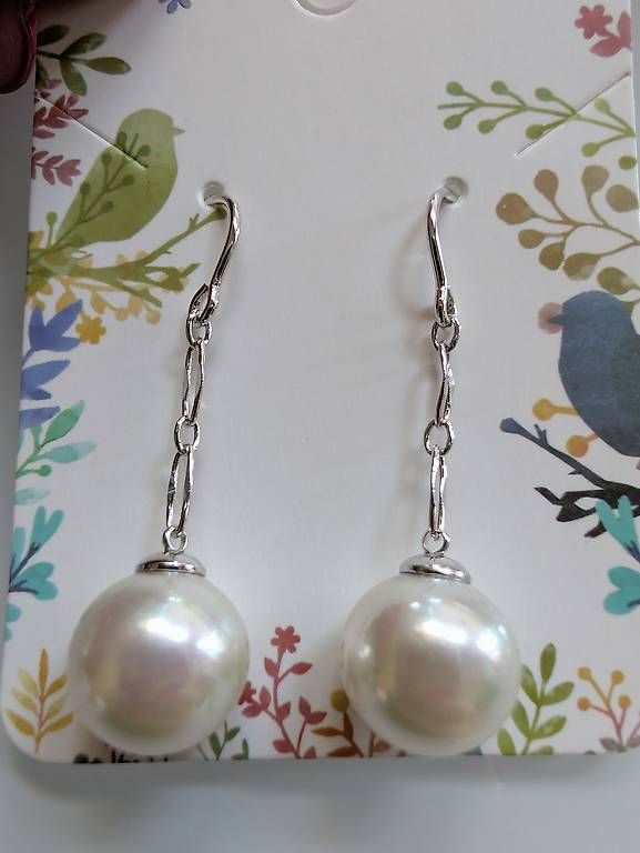 Boucles d'oreille: Ohrringe mit Perlen Anhänger – D'occasion à Konolfingen par Honey870