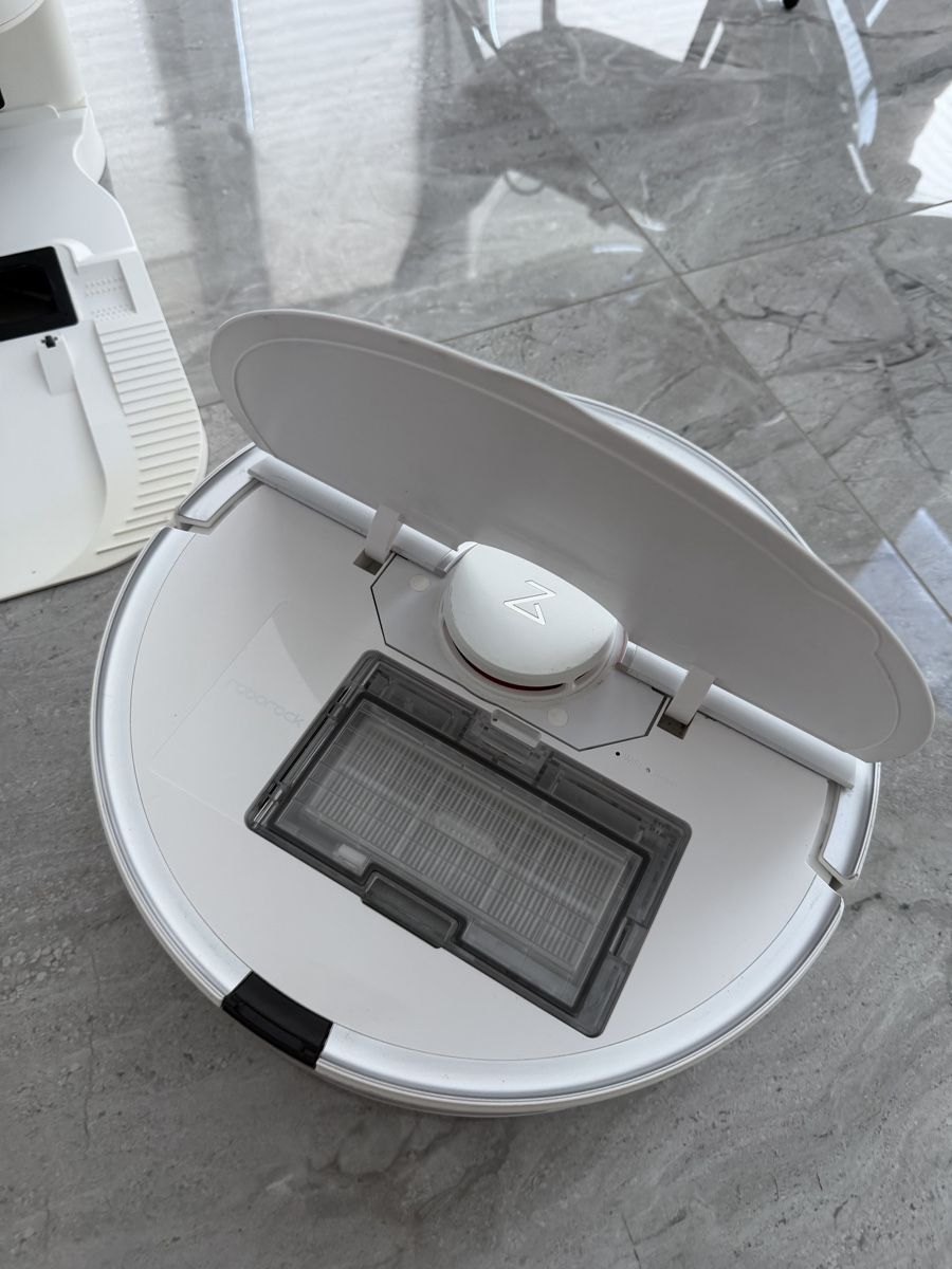 Roborock Staubsauger & Zubehör: Roborock S7 mit Absaugstation und Mopps – Gebraucht aus Sierre von Nessii 2