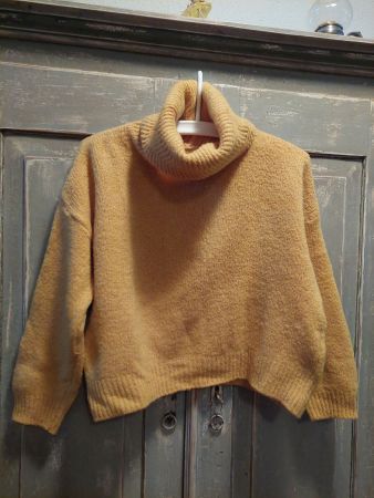 Italian Turtle Neck . zafferano M