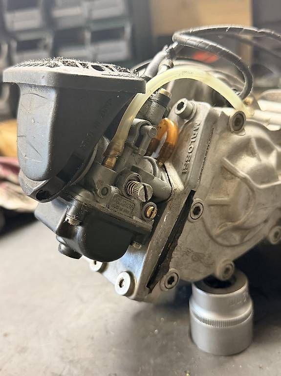 Piaggio Motori: Motore Malossi MHR 70cc completo di carburatore PHBG 19 – Usato da Claro venduto da pas_82nk 1