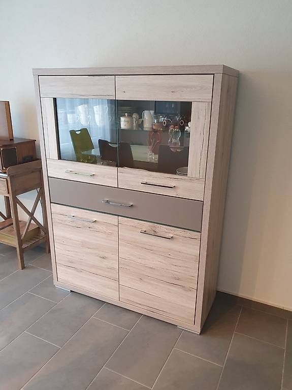 Armadi: Highboard – Usato da Oberlunkhofen venduto da Aluzia