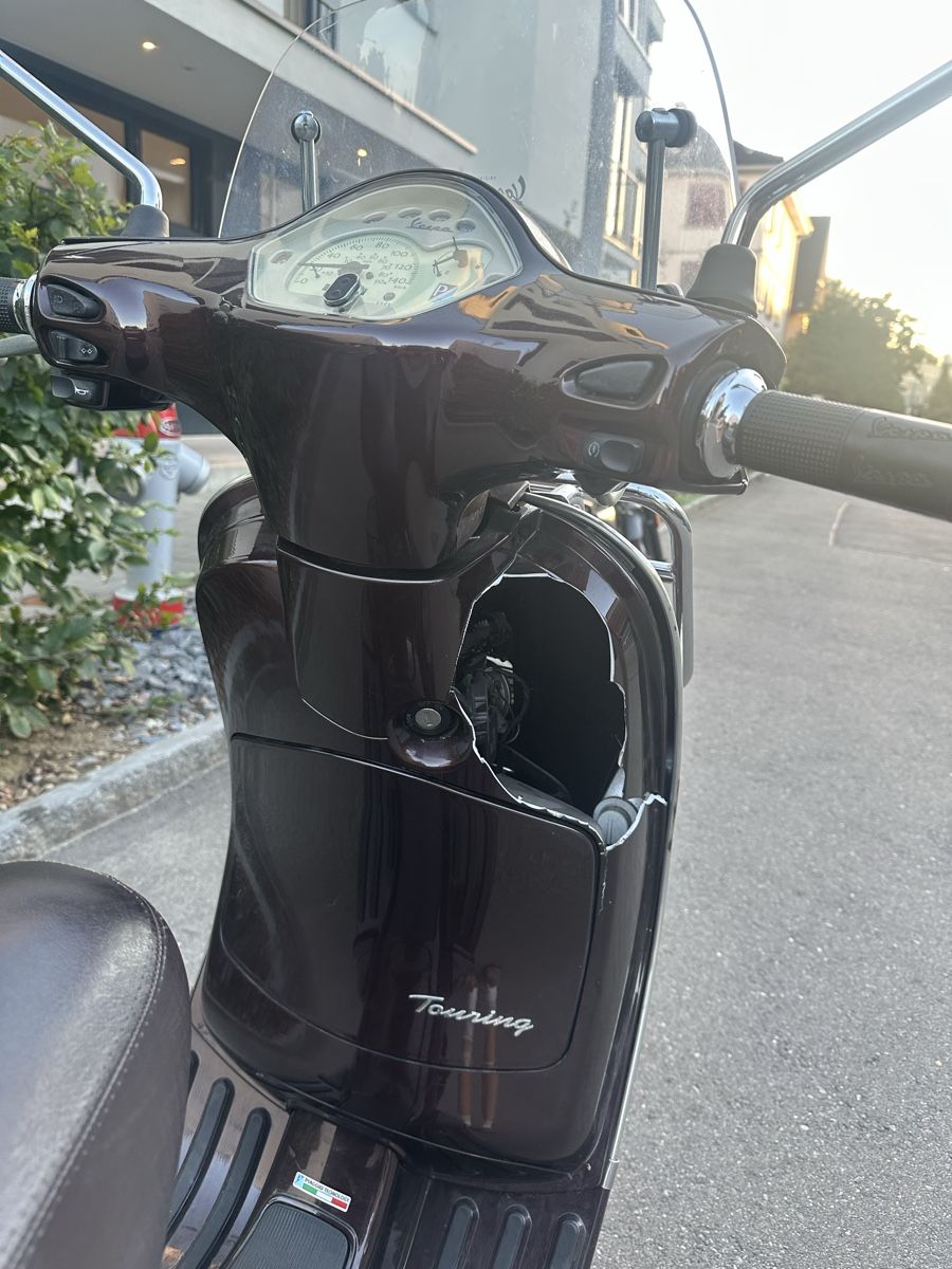 Piaggio Strada: Vespa Piaggio LX125 – Difettoso da Zürich venduto da celinerst 3