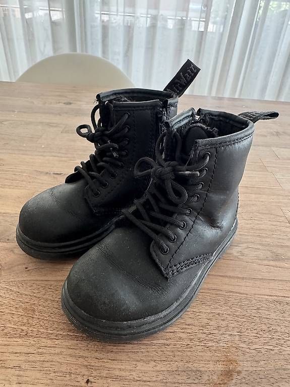 Scarpe da uomo: Dr Martens 24 – Usato da Zürich venduto da dominicmueller87 1
