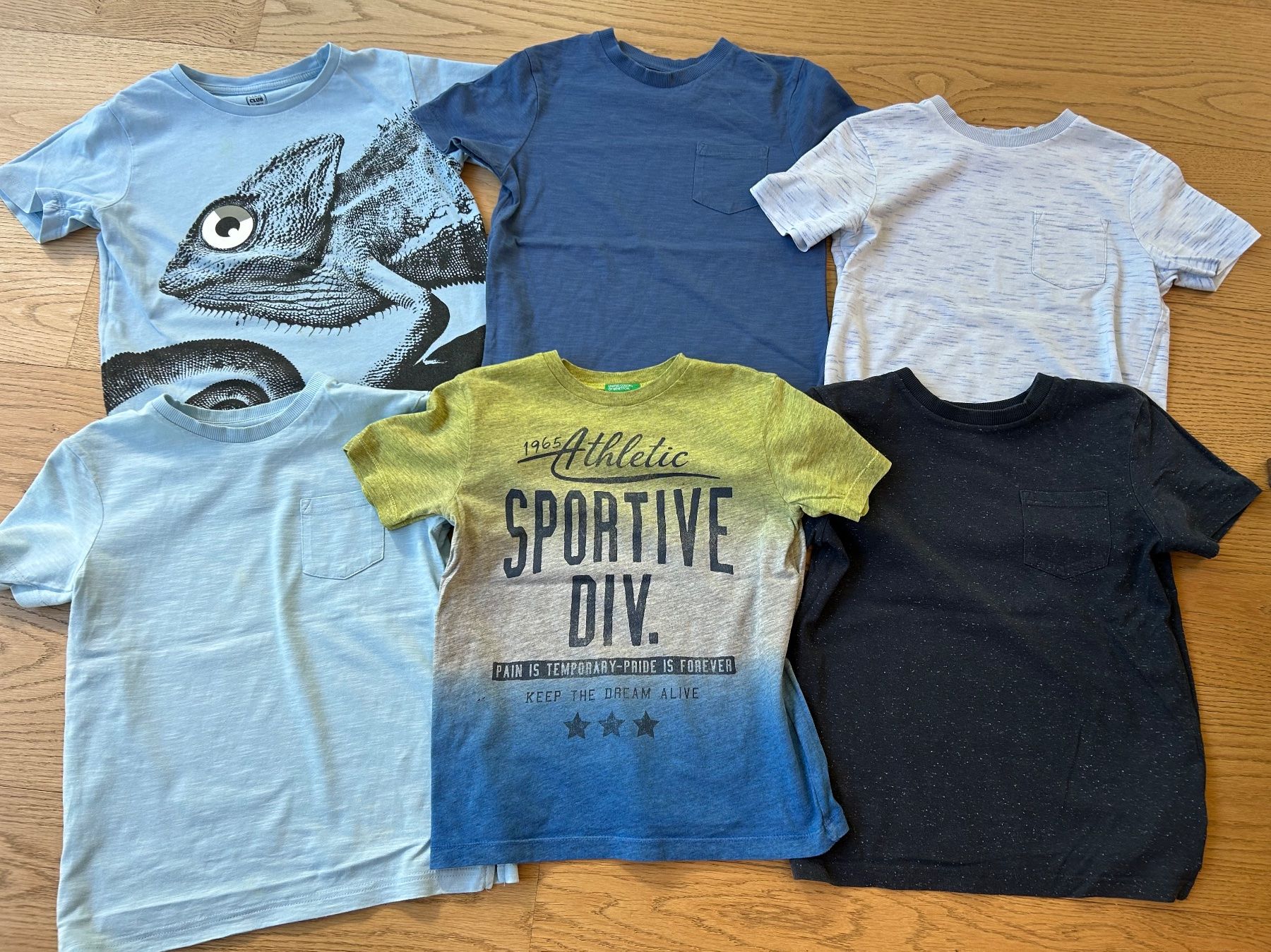 Camicie, T-shirt & Polo: T- Shirts Gr. 122/128 – Usato da Rothrist venduto da szc_9dg5