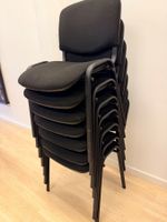 Chaises empilables visiteurs noir 8 pcs lot état neuf