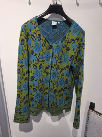 Strickjacke Deerberg Blumenmuster grün blau Grösse S/M
