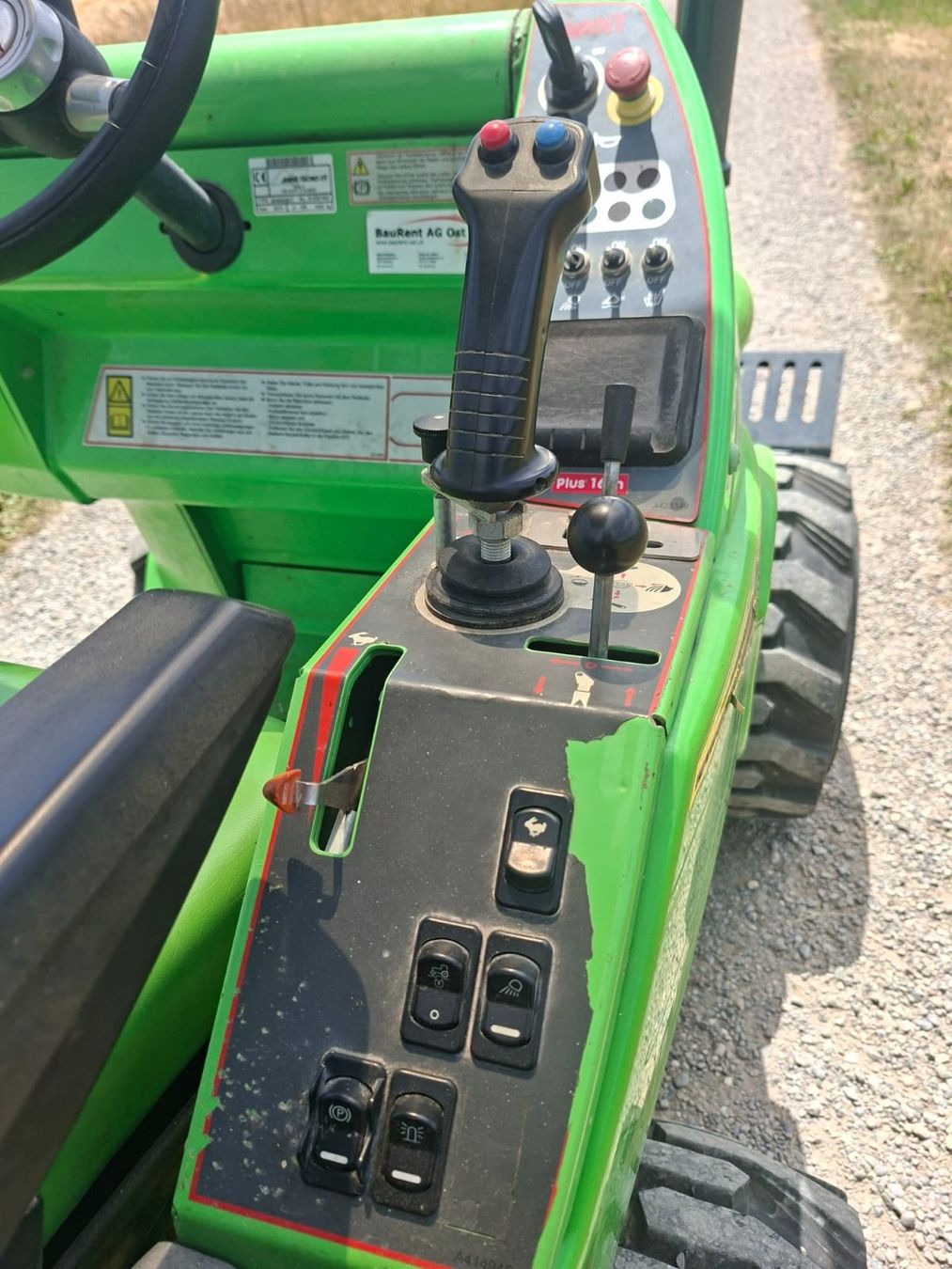 Chargeur de ferme: Hoflader Avant elektro e6 – D'occasion à Kloten par Befe12 3
