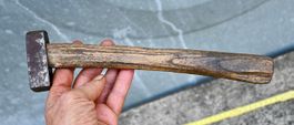 antiker Schlag- Spezial- HAMMER gerundet / gebogen 2