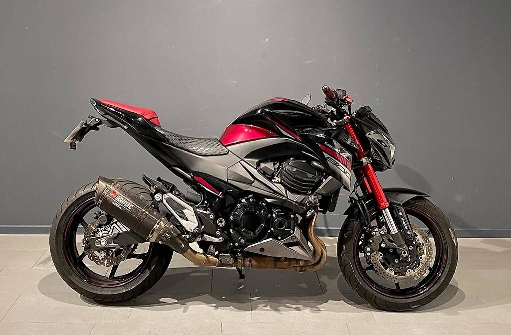 Strasse: Kawasaki Z800 Sugomi Edition – Gebraucht aus Niederlenz von joh_6fxx