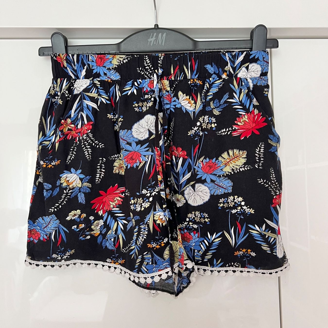 Pantaloni: Shorts – Usato da Tagelswangen venduto da fireiceprincess 2