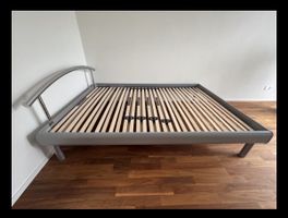 Bett 140x200