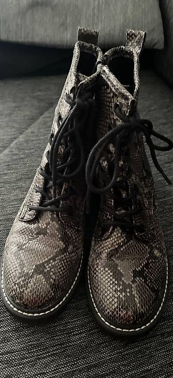 Damenschuhe: Damenschuhen – Gebraucht aus Wil SG von smu_l76j