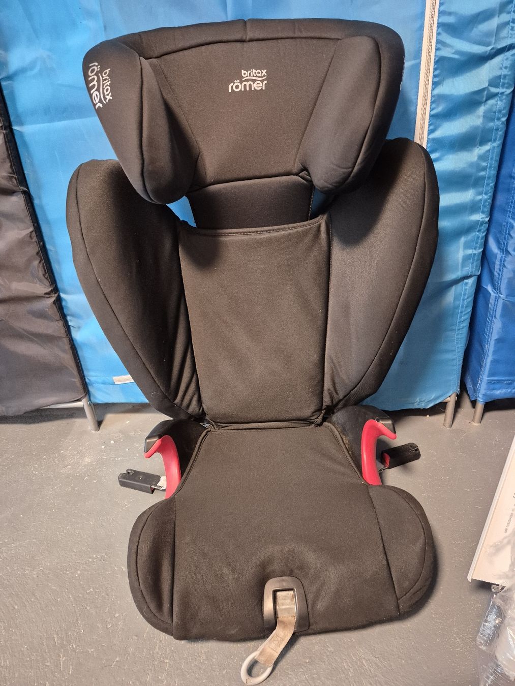 Britax Römer Seggiolini per auto: Kindersitz Römer mit Isofix – Usato da Illnau venduto da Gekko84
