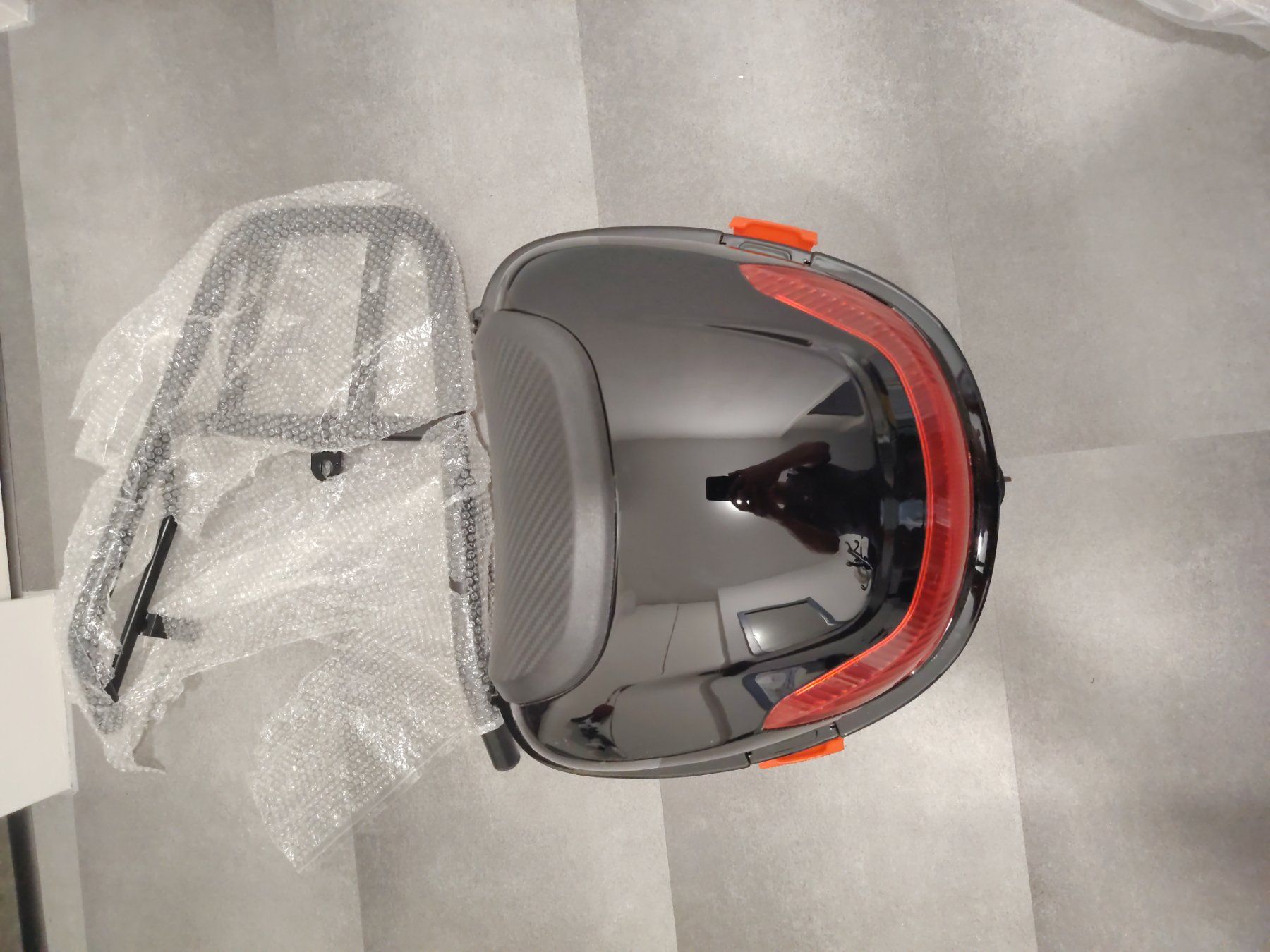 Topcase: Top Case Scooter – Nuovo e nell'imballaggio originale da Basel venduto da Magge1