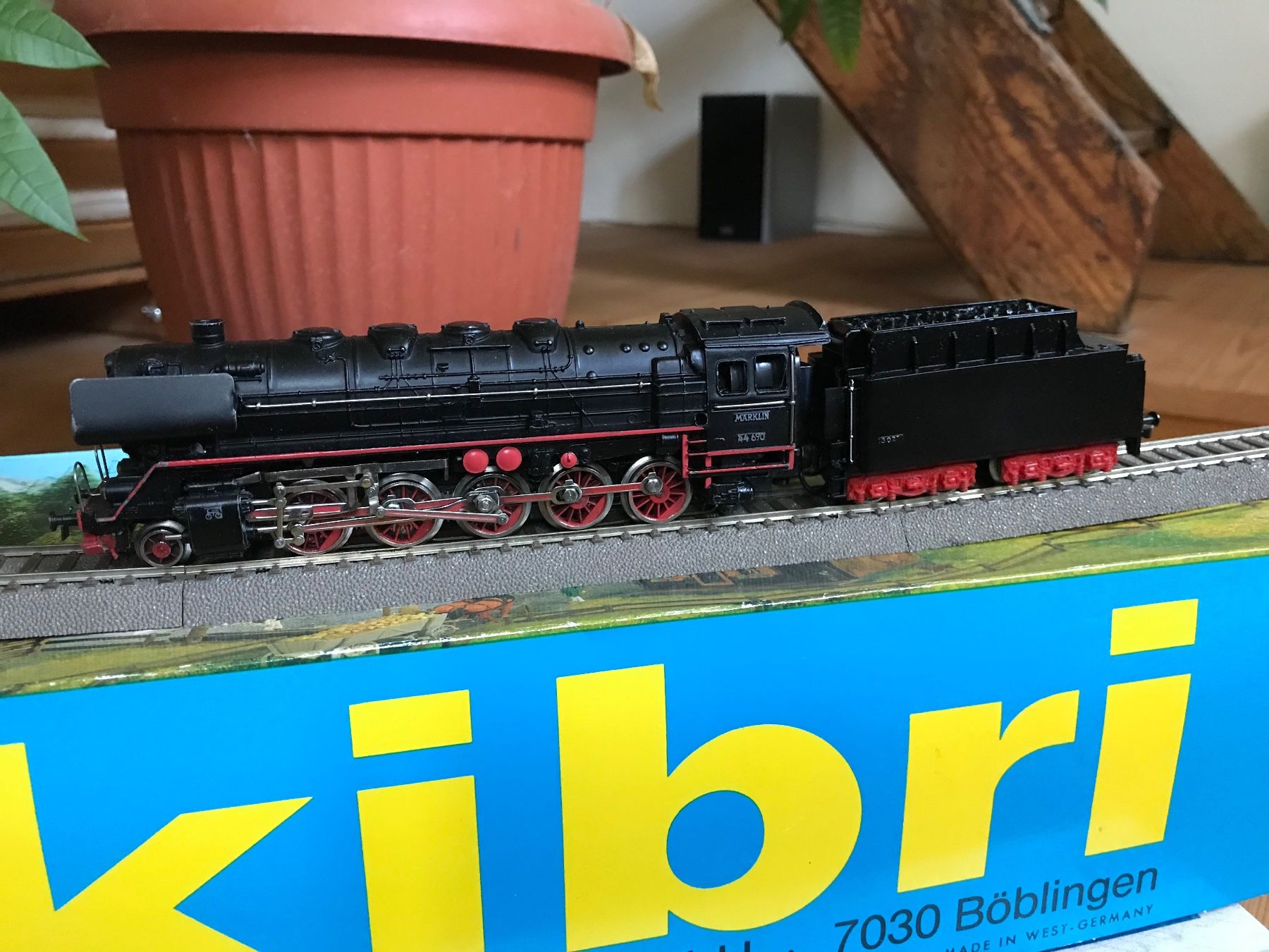 Märklin Modellini di ferrovie: märklin 3027, dampflok BR 44 mit telex – Usato da Liestal venduto da ozo2005