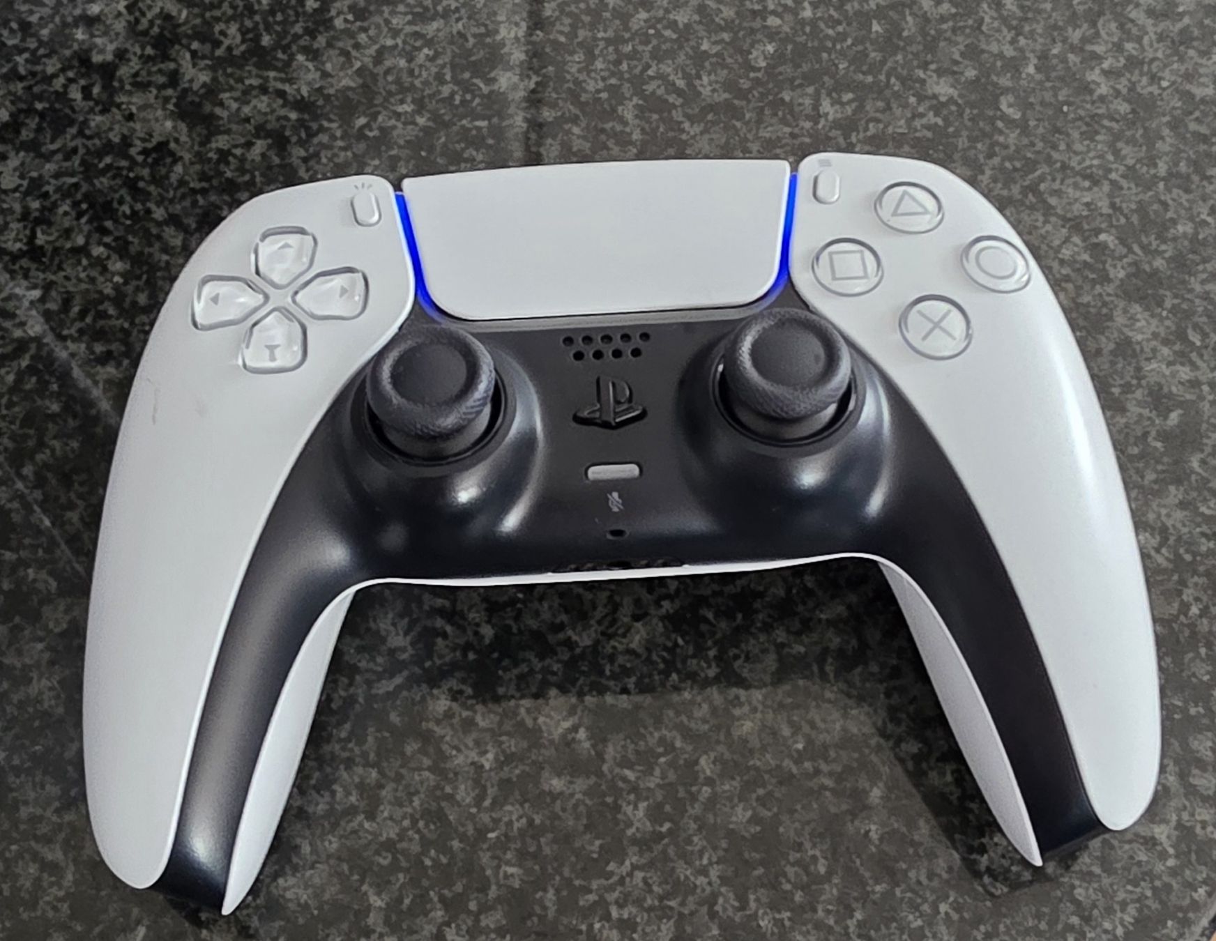 Sony Konsolen: PS5 Launch Disc Edition CF1016A – Gebraucht aus Hinteregg von Wytoo 2
