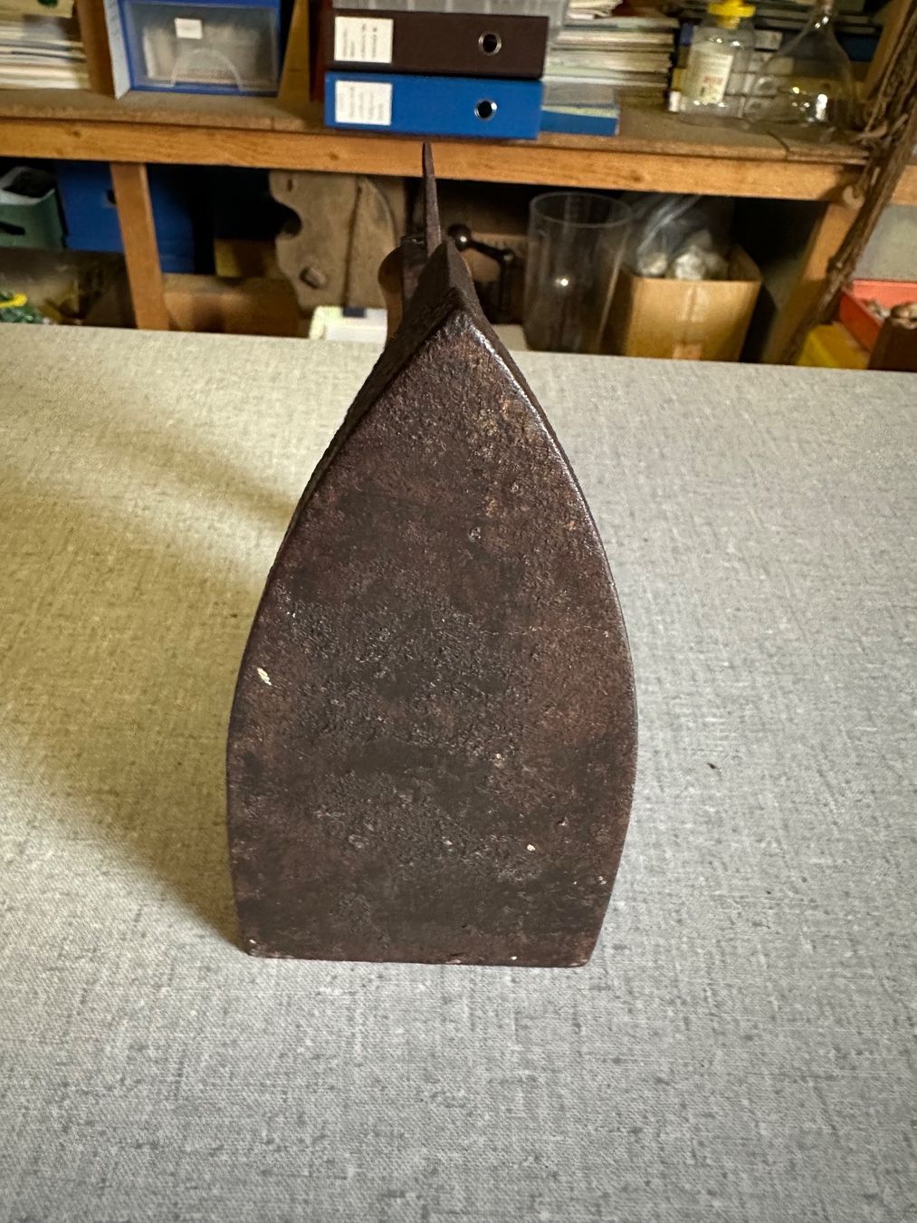 Bügeleisen: Antikes Bügeleisen – Gebraucht aus Münsingen von Sternsaphir64 6