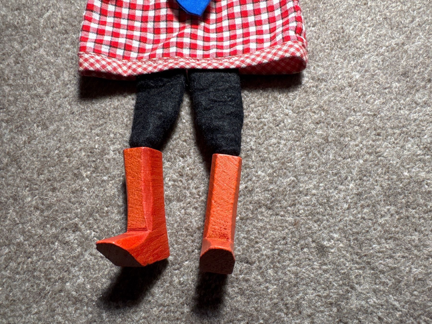 Spielzeuge: Kasperli Figur / Handpuppe - Holz – Gebraucht aus Aarau von Kilauea 2