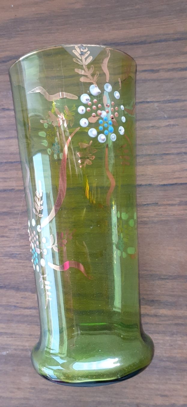 Bicchieri: Grüner Glasbecher antik – Usato da Mörschwil venduto da antiksalon 8