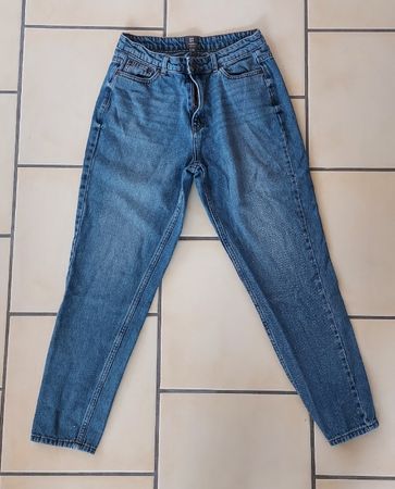 Jean droit bleu foncé