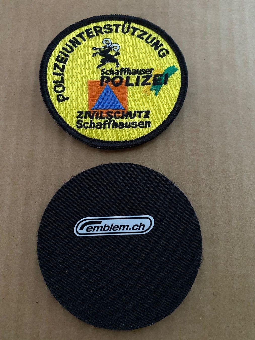 Plaketten & Abzeichen: Badge – Gebraucht aus Doerflingen von Hikwood 1