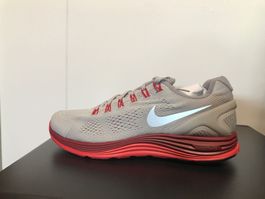 NIKE LUNARGLIDE +4 Gr. 44
