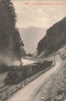 Filisur GR Landquart Davos Bahn Zug in der Klus