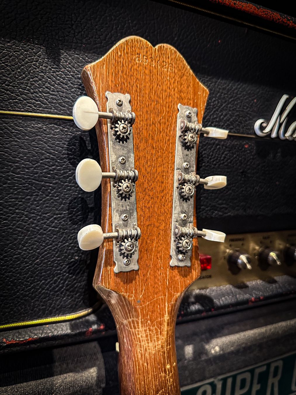 Epiphone Strumenti musicali: Epiphone caballero FT30 1966 vintage – Usato da Montreux venduto da Alligator-AMPS 7