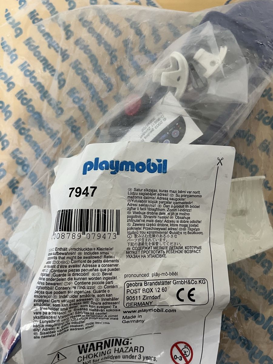 Playmobil Giocattoli: Playmobil Flugzeug 7947 – Nuovo e nell'imballaggio originale da Frauenfeld venduto da adj04