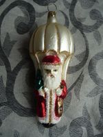 Weihnachtsmann mit Fallschirm Christbaumschmuck