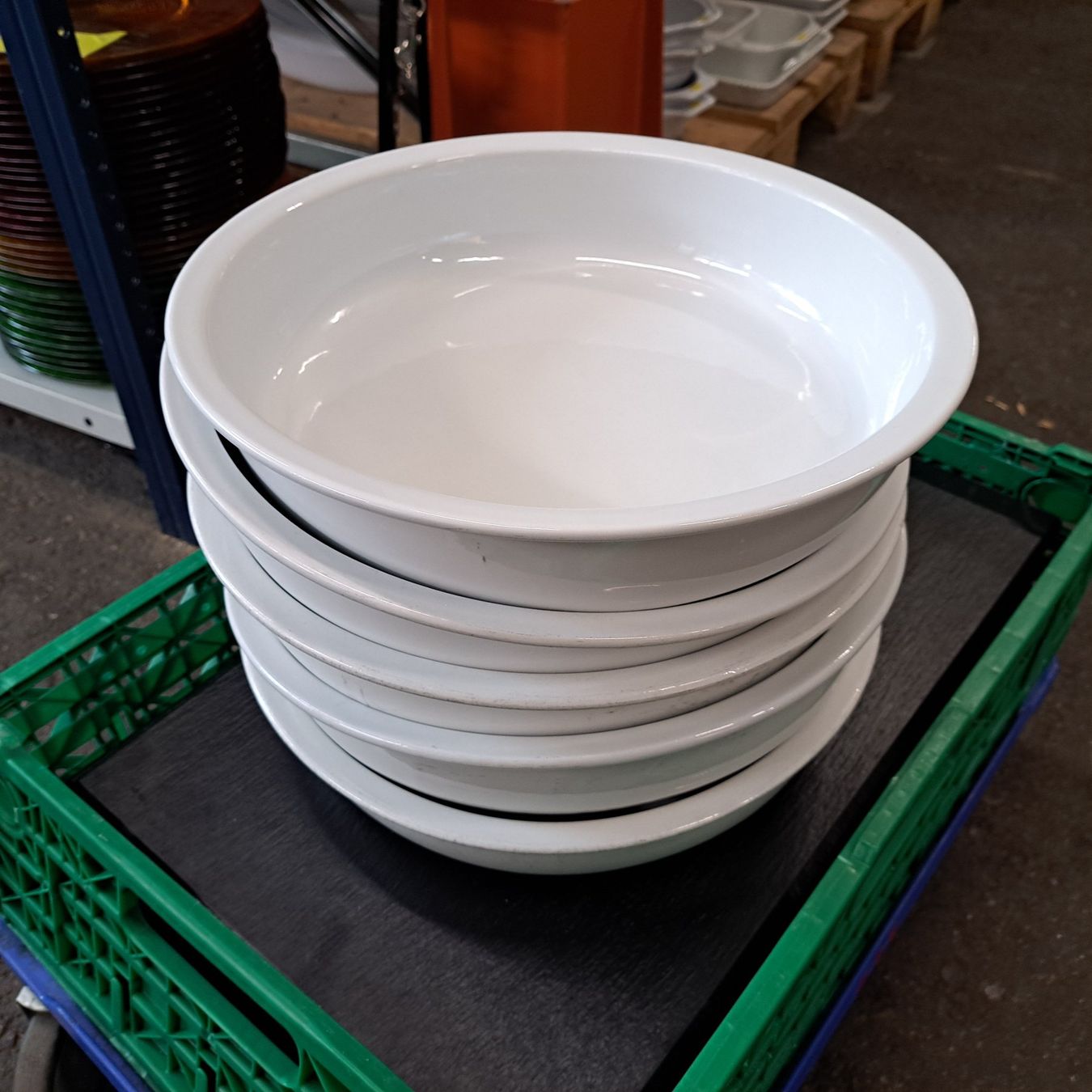 WMF Küchengeräte: Chafing Dish WMF rund, elektrisch – Gebraucht aus Wolhusen von Gastrorampe 3