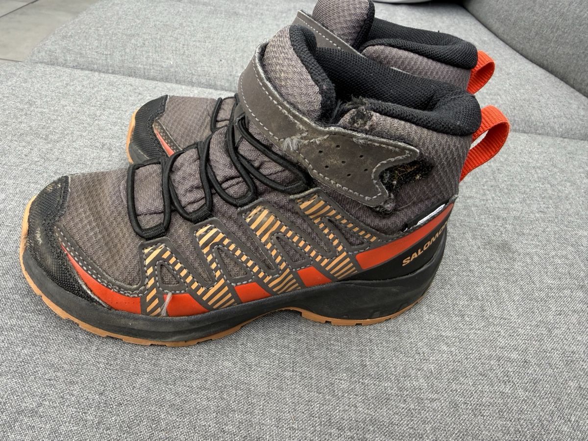 Salomon Schuhe für Jungen: Salomon Kinder Wanderschuhe Grösse 29 – Gebraucht aus Rümlang von zflyfa0001