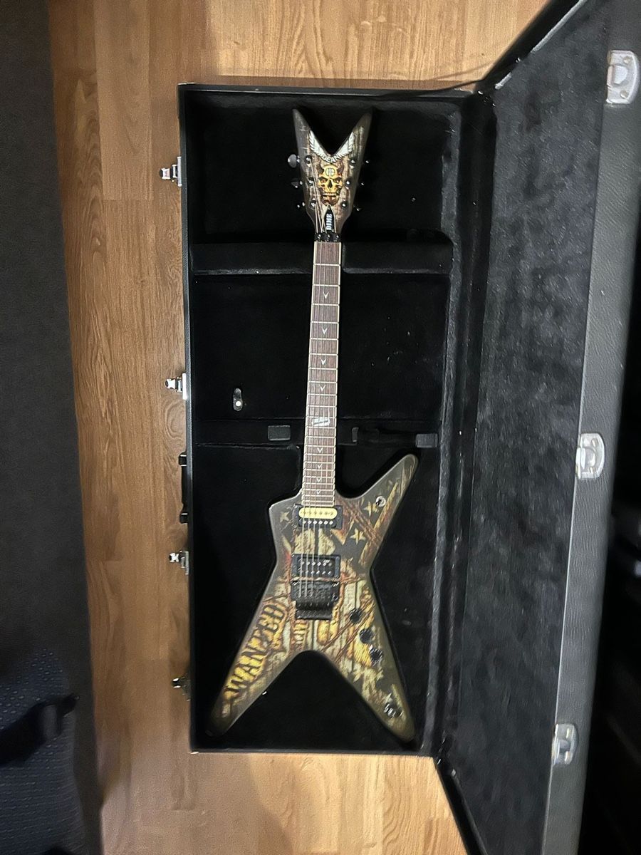 Strumenti musicali: Dean Dimebag Darrell ML – "Wanted" Graphic Finish – Usato da Köniz venduto da HF_EVO_JTD