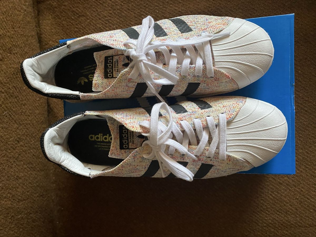Adidas Scarpe da uomo: Adidas Superstar 42,5 – Usato da Geneve venduto da Monthoux13