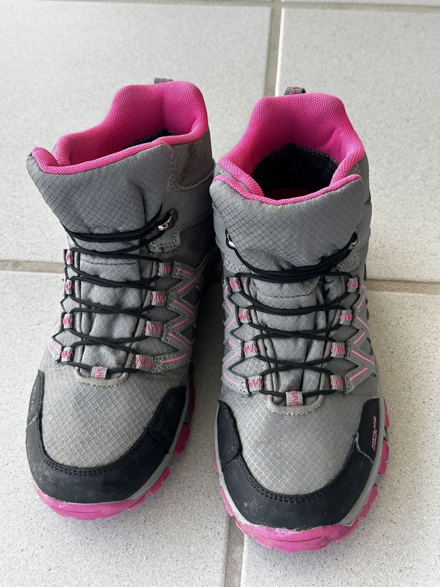 Scarpe da donna: Wanderschuhe Highland Creek Grösse 36 – Usato da Forch venduto da sv94