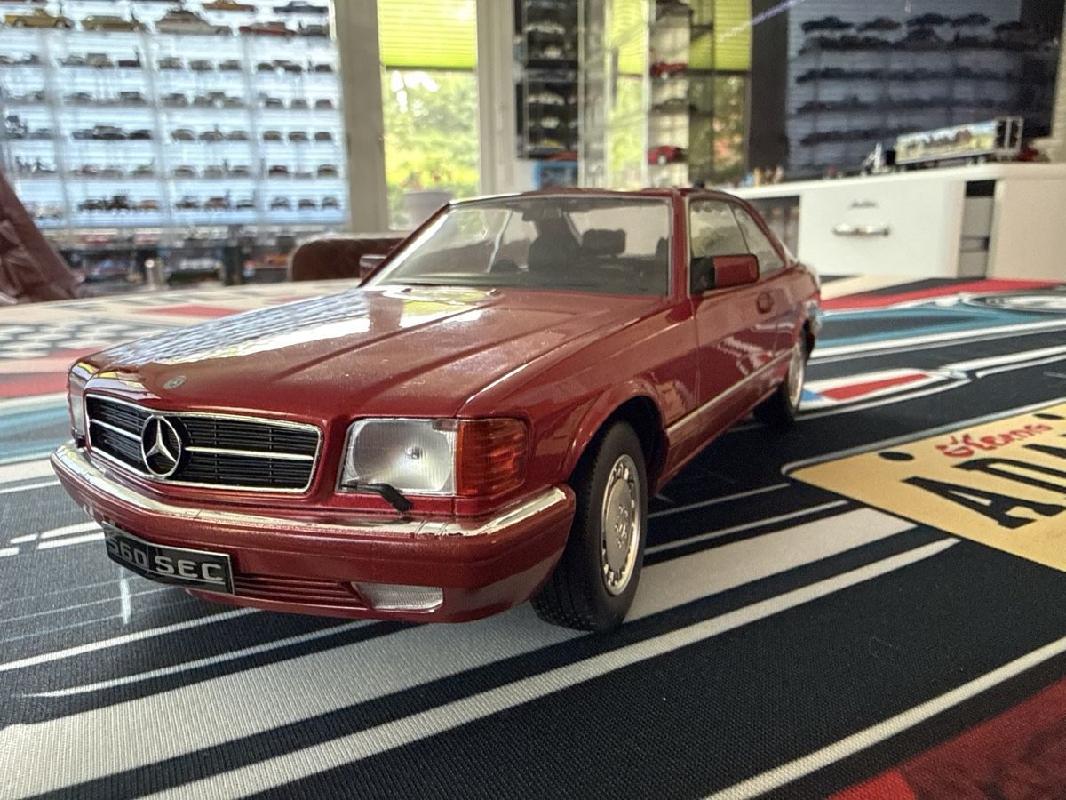 Mercedes-Benz Modellautos: Mercedes-Benz 560 SEC 1:18 – Neu (gemäss Beschreibung) aus Basel von Zomeg 5