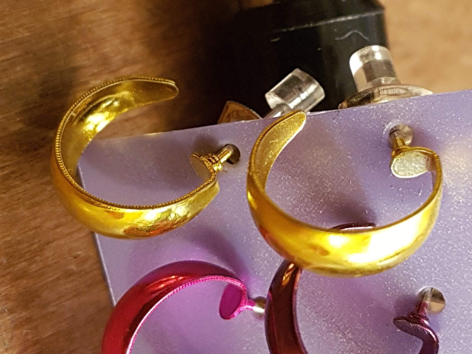 Ohrringe & -stecker: Kreolen 5 Paar klein metallisés – Gebraucht aus Ettingen von Maranathatalitha 6